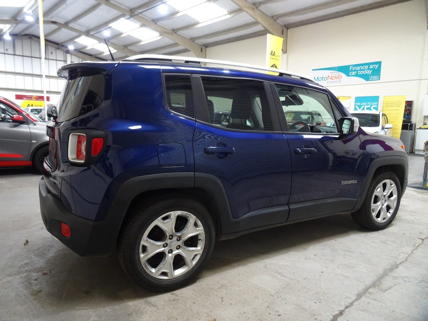 Used Jeep Renegade 2016 for sale - 78053690: Photo 8