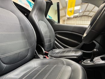 Used smart fortwo 2016 for sale - 79672820: Photo