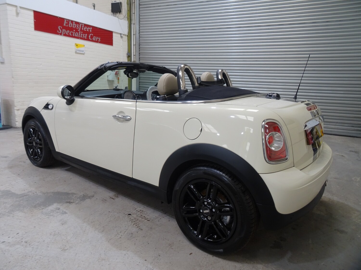 Used MINI Roadster 2014 for sale - 77555383: Photo 11