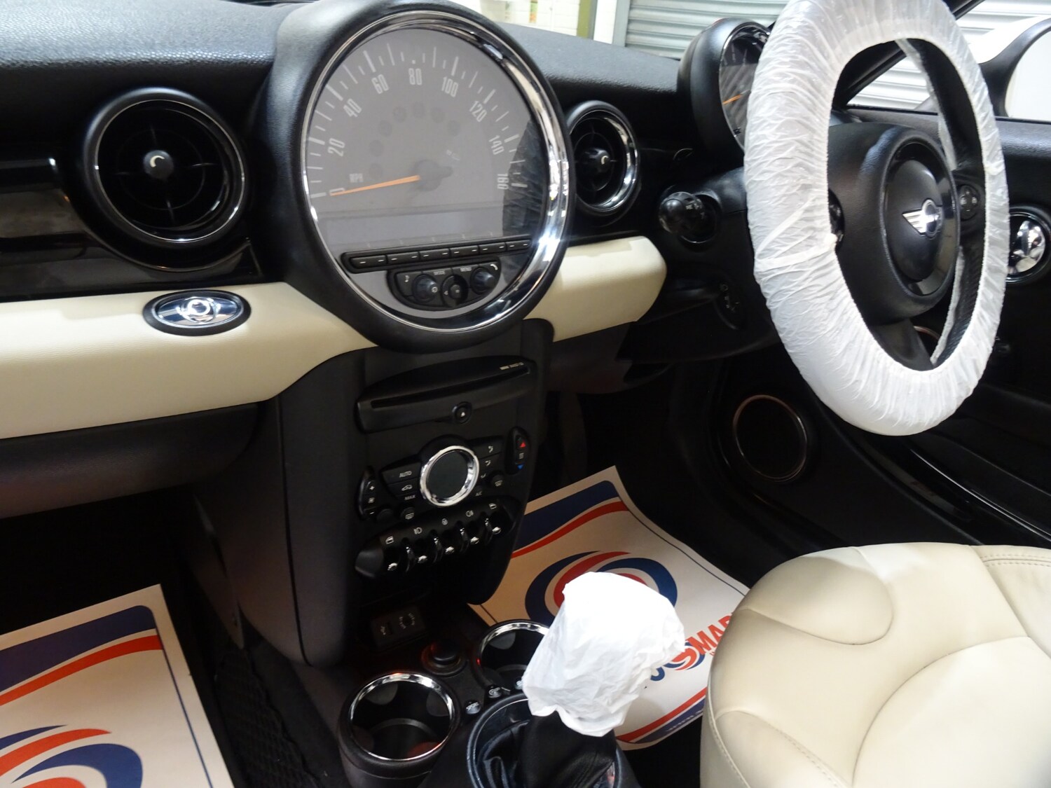 Used MINI Roadster 2014 for sale - 77555383: Photo 22