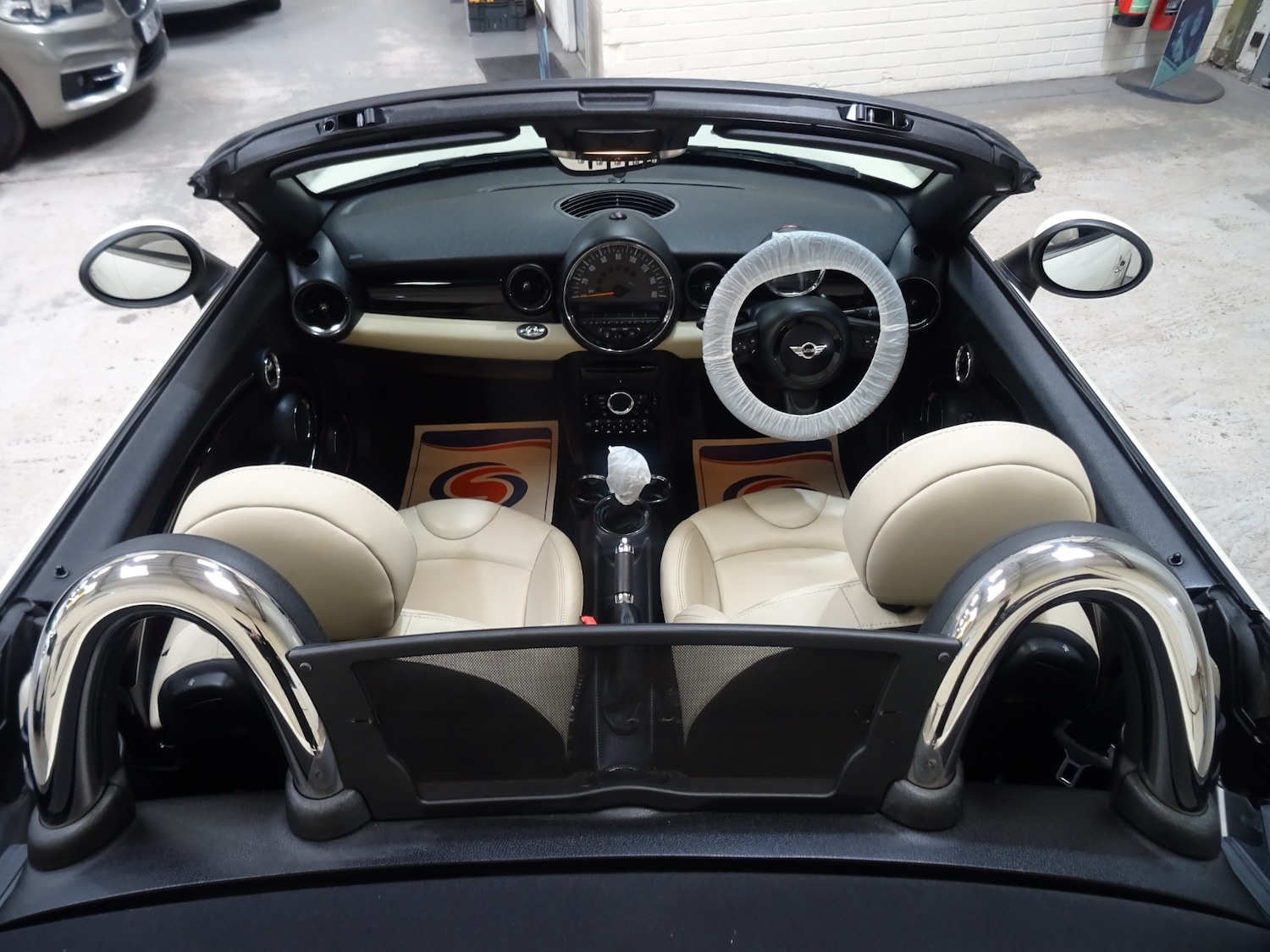 Used MINI Roadster 2014 for sale - 77555383: Photo 6