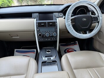 Used Land Rover Discovery Sport 2018 for sale - 78802863: Photo