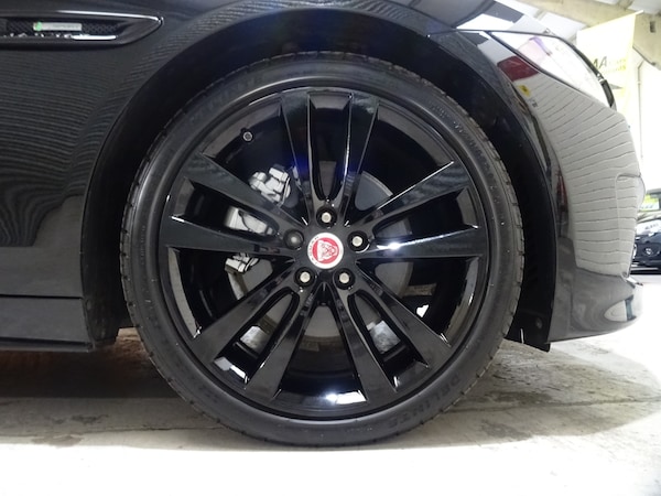 Used Jaguar XE 2018 for sale - 76218914: Photo 19