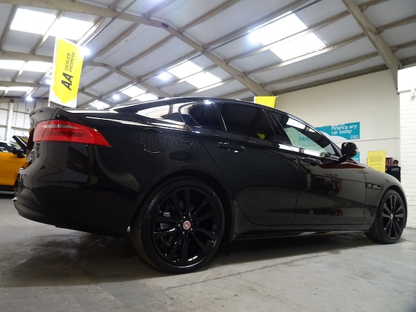 Used Jaguar XE 2018 for sale - 76218914: Photo 22