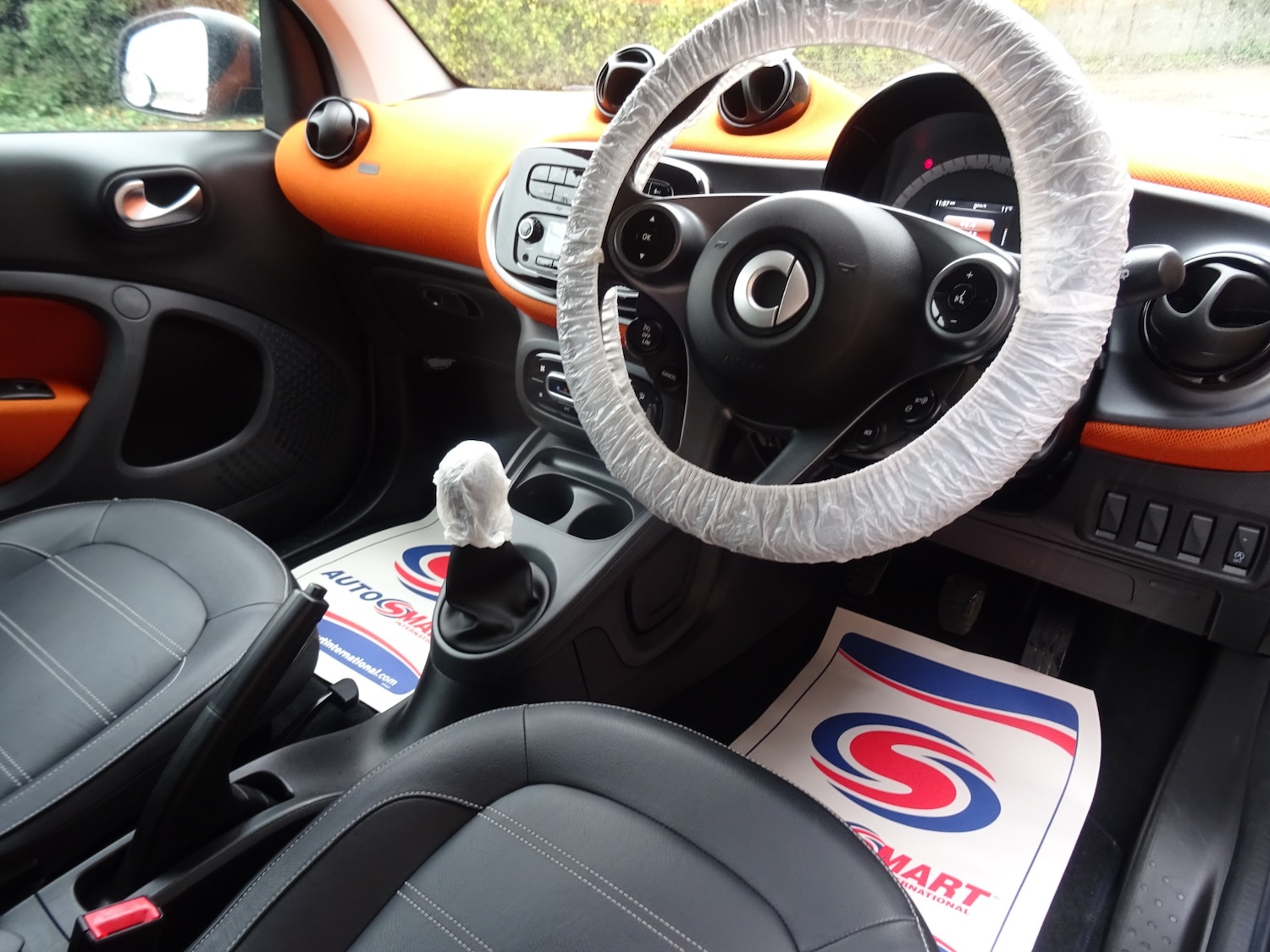 Used smart fortwo 2015 for sale - 76722410: Photo 10