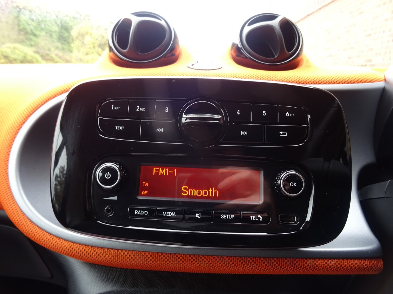 Used smart fortwo 2015 for sale - 76722410: Photo 4