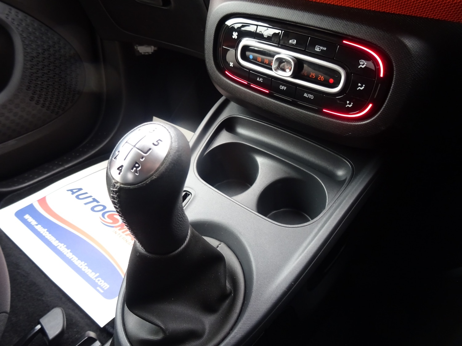 Used smart fortwo 2015 for sale - 76722410: Photo 5