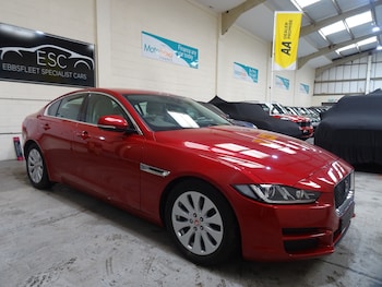 Used Jaguar XE 2015 for sale - 78452197: Photo