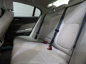 Used Jaguar XE 2015 for sale - 78452197: Photo