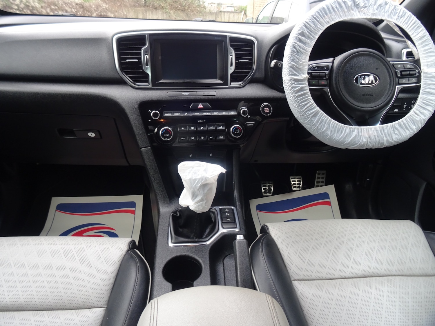 Used Kia Sportage 2016 for sale - 77515939: Photo 2