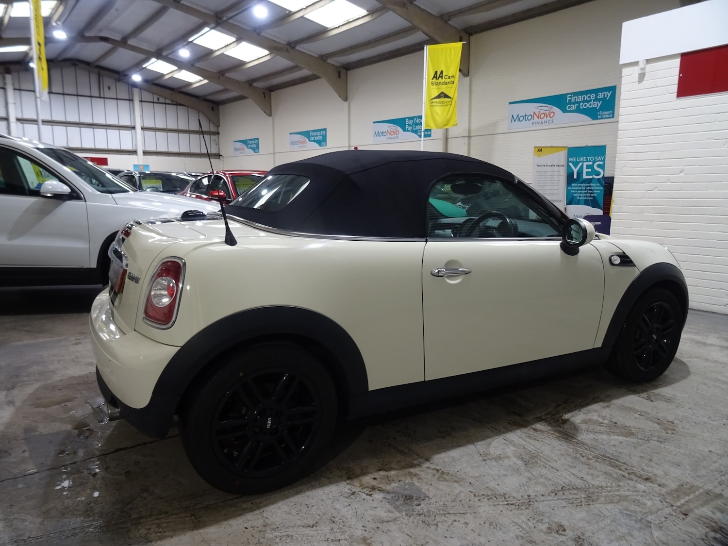 Used MINI Roadster 2015 for sale - 77337858: Photo 10