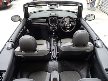 Used MINI Convertible 2018 for sale - 77676571: Photo