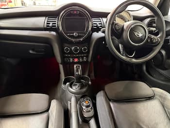 Used MINI Hatch 2018 for sale - 79748201: Photo