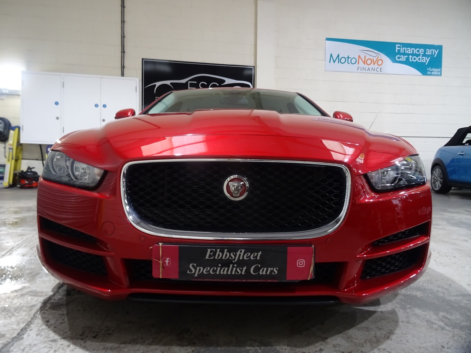 Used Jaguar XE 2015 for sale - 76694274: Photo 33
