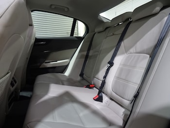 Used Jaguar XE 2015 for sale - 76694274: Photo