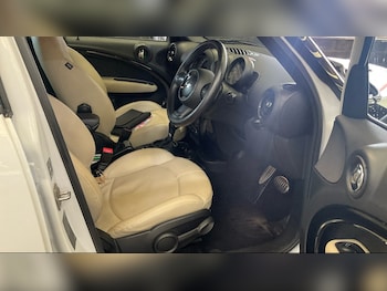 Used MINI Countryman 2015 for sale - 76464490: Photo