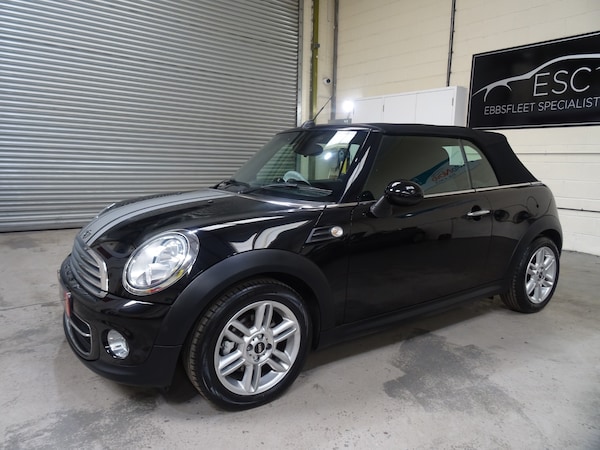 Used MINI Convertible 2015 for sale - 75418174: Photo 19