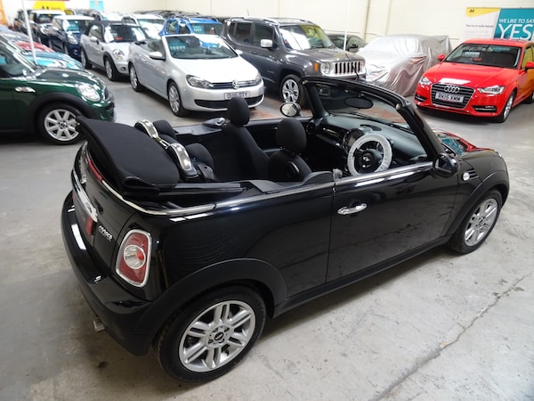 Used MINI Convertible 2015 for sale - 75418174: Photo 28