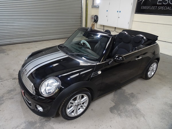 Used MINI Convertible 2015 for sale - 75418174: Photo 31