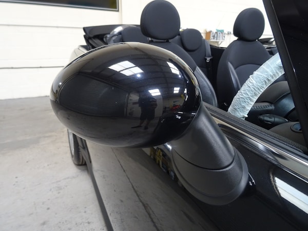 Used MINI Convertible 2015 for sale - 75418174: Photo 35
