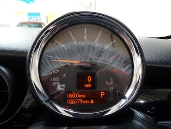 Used MINI Convertible 2015 for sale - 75418174: Photo