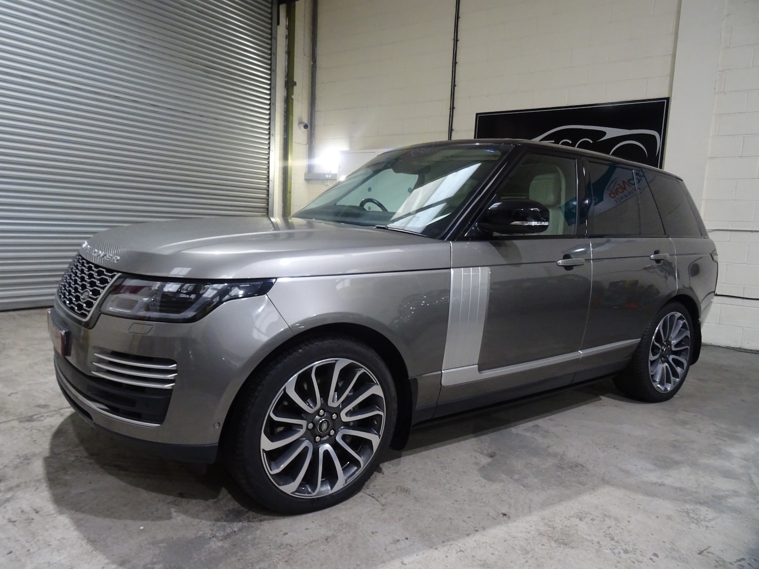Used Land Rover Range Rover 2019 for sale - 77114430: Photo 11