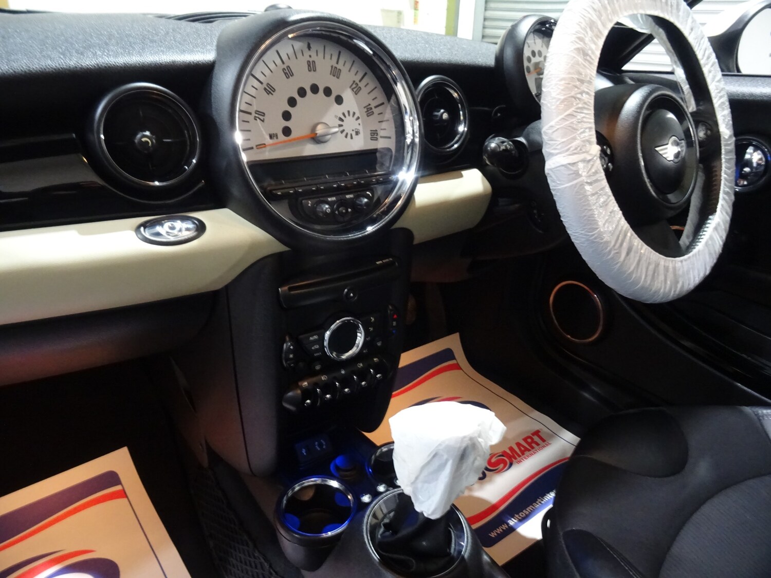 Used MINI Roadster 2013 for sale - 76565269: Photo 25