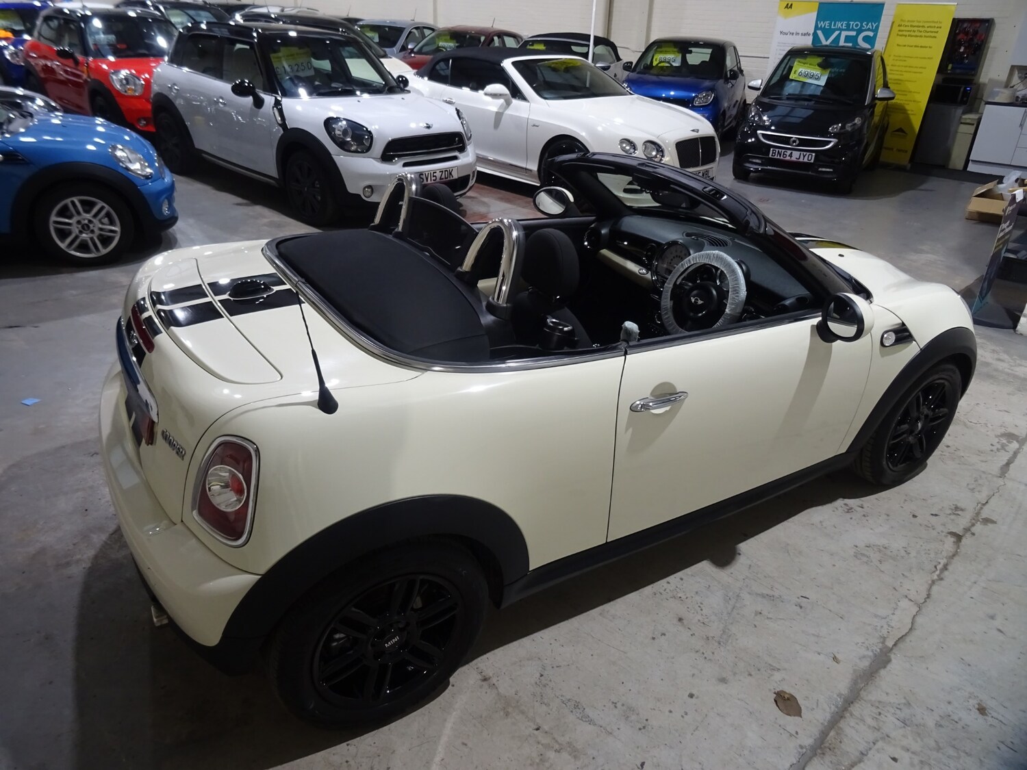 Used MINI Roadster 2013 for sale - 76565269: Photo 28