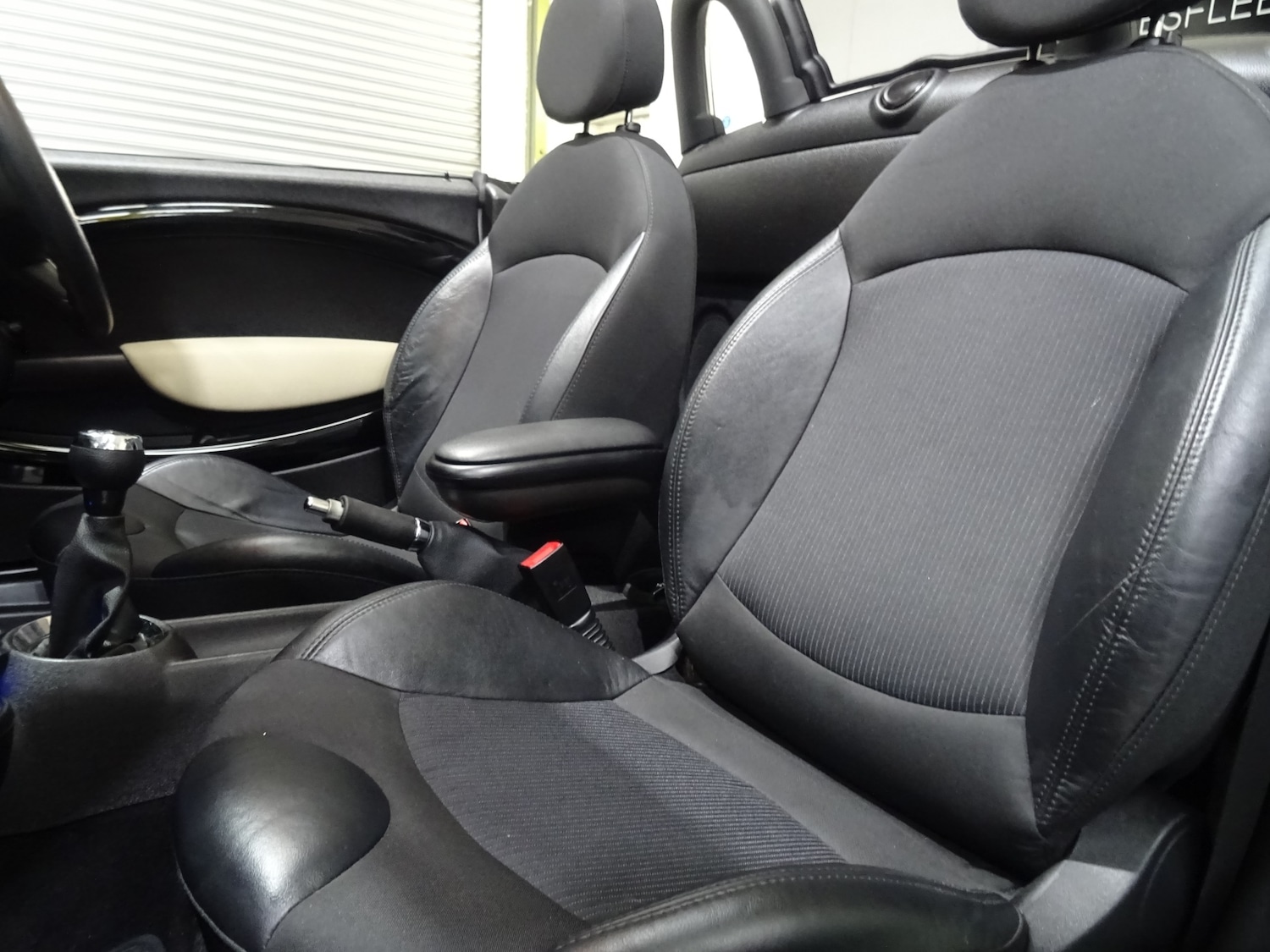 Used MINI Roadster 2013 for sale - 76565269: Photo 3