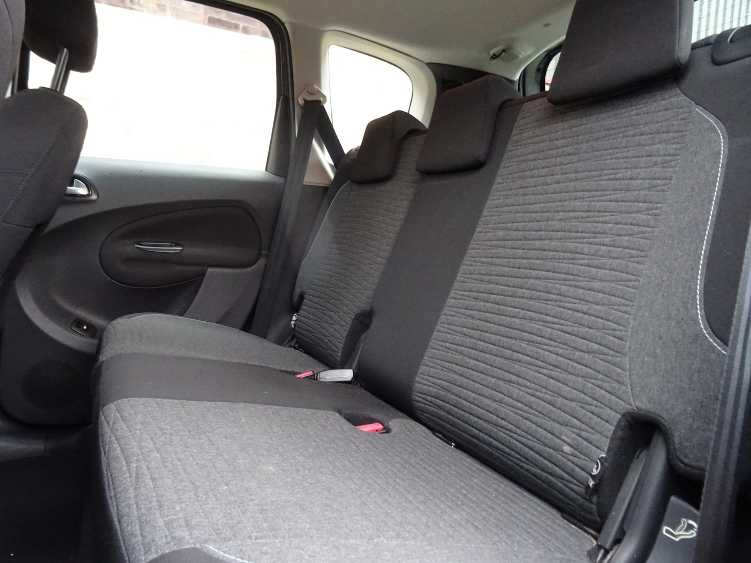 Used Citroen C3 Picasso 2016 for sale - 77903623: Photo 4