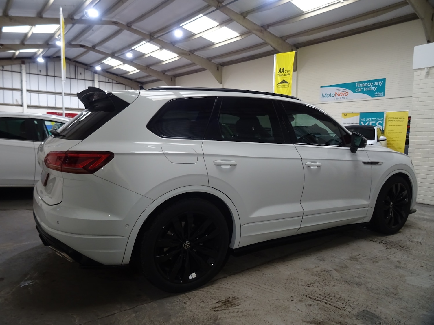 Used Volkswagen Touareg 2022 for sale - 77283429: Photo 12