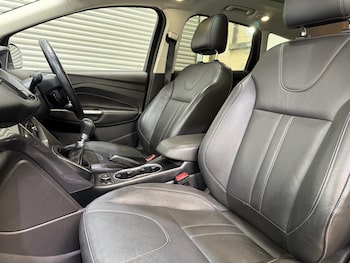 Used Ford Kuga 2016 for sale - 79196068: Photo