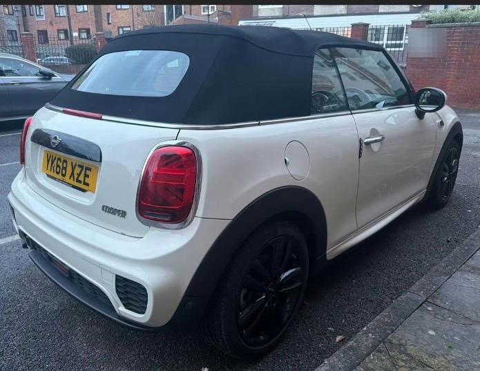 Used MINI Convertible 2018 for sale - 77323726: Photo 5