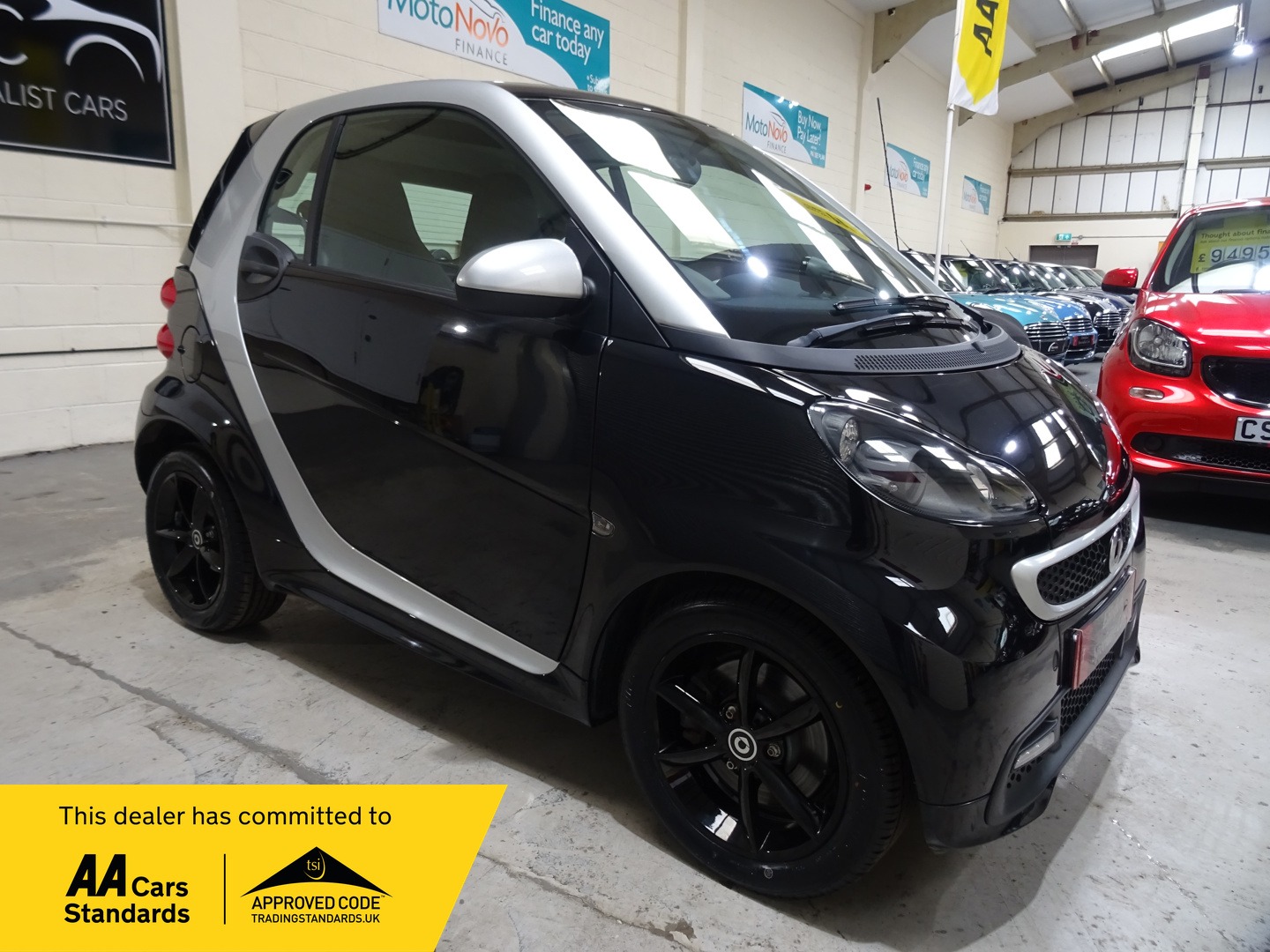 Used smart fortwo 2014 for sale - 76090718: Photo 1
