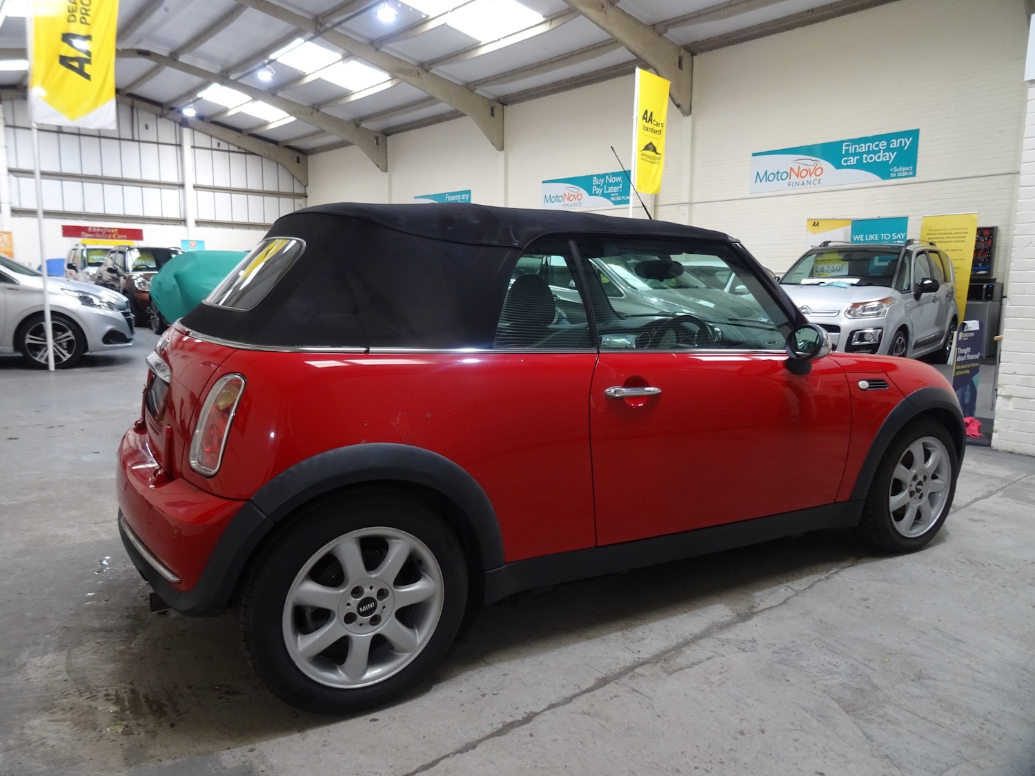 Used MINI Convertible 2008 for sale - 77554953: Photo 13