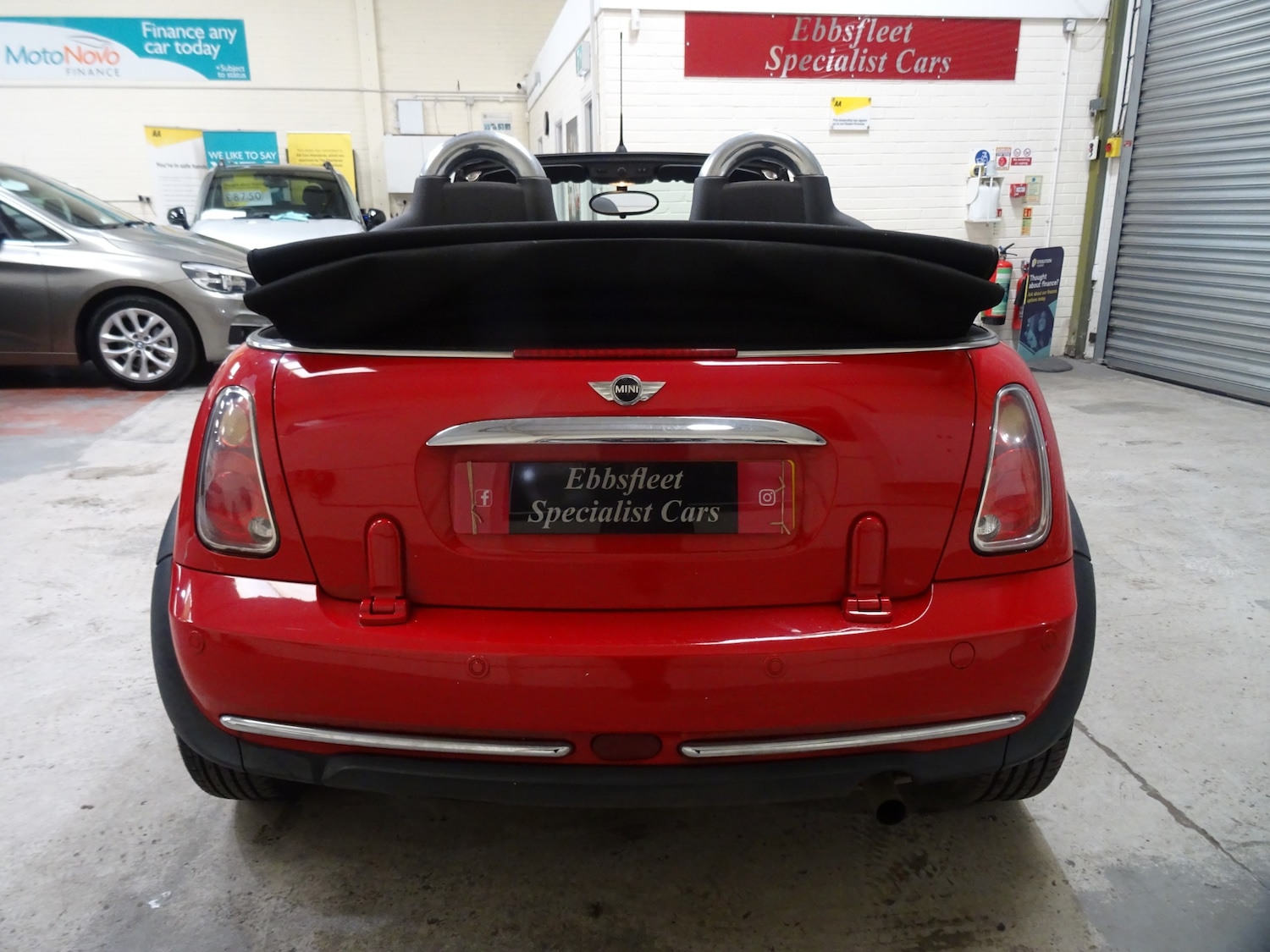 Used MINI Convertible 2008 for sale - 77554953: Photo 8