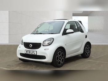 smart fortwo feature image