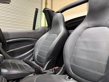 Used smart fortwo 2018 for sale - 79030775: Photo