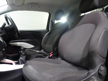 Used Vauxhall ADAM 2014 for sale - 77160045: Photo