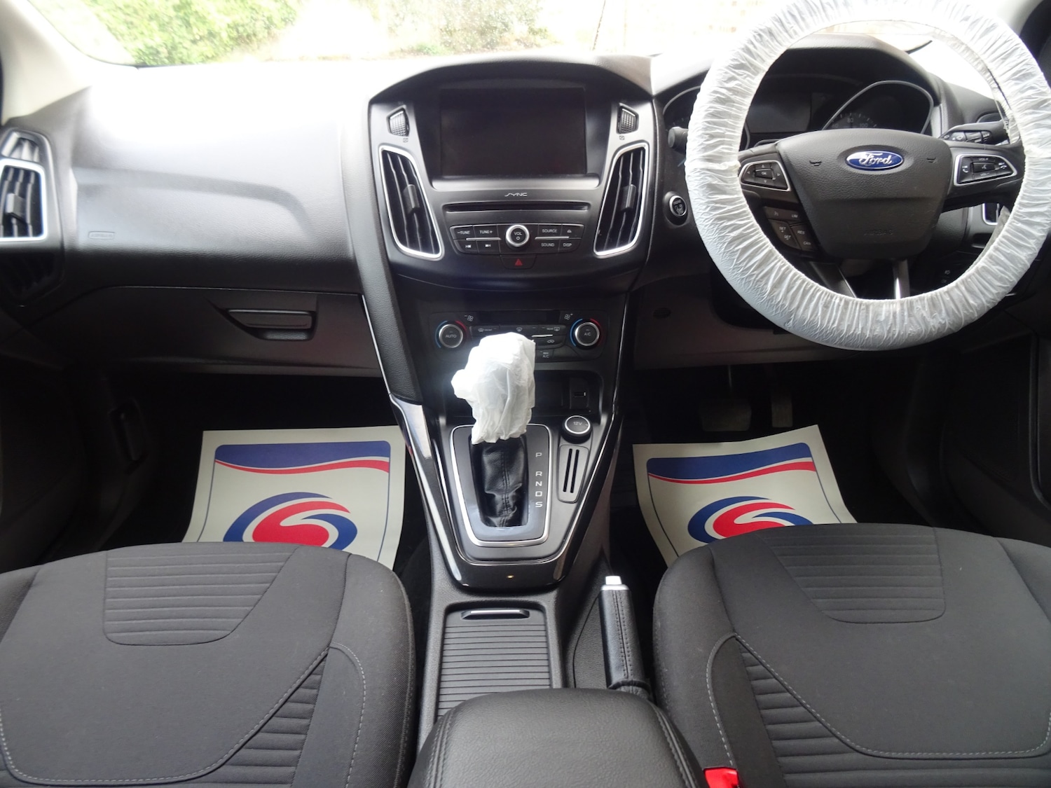 Used Ford Focus 2016 for sale - 76309627: Photo 2