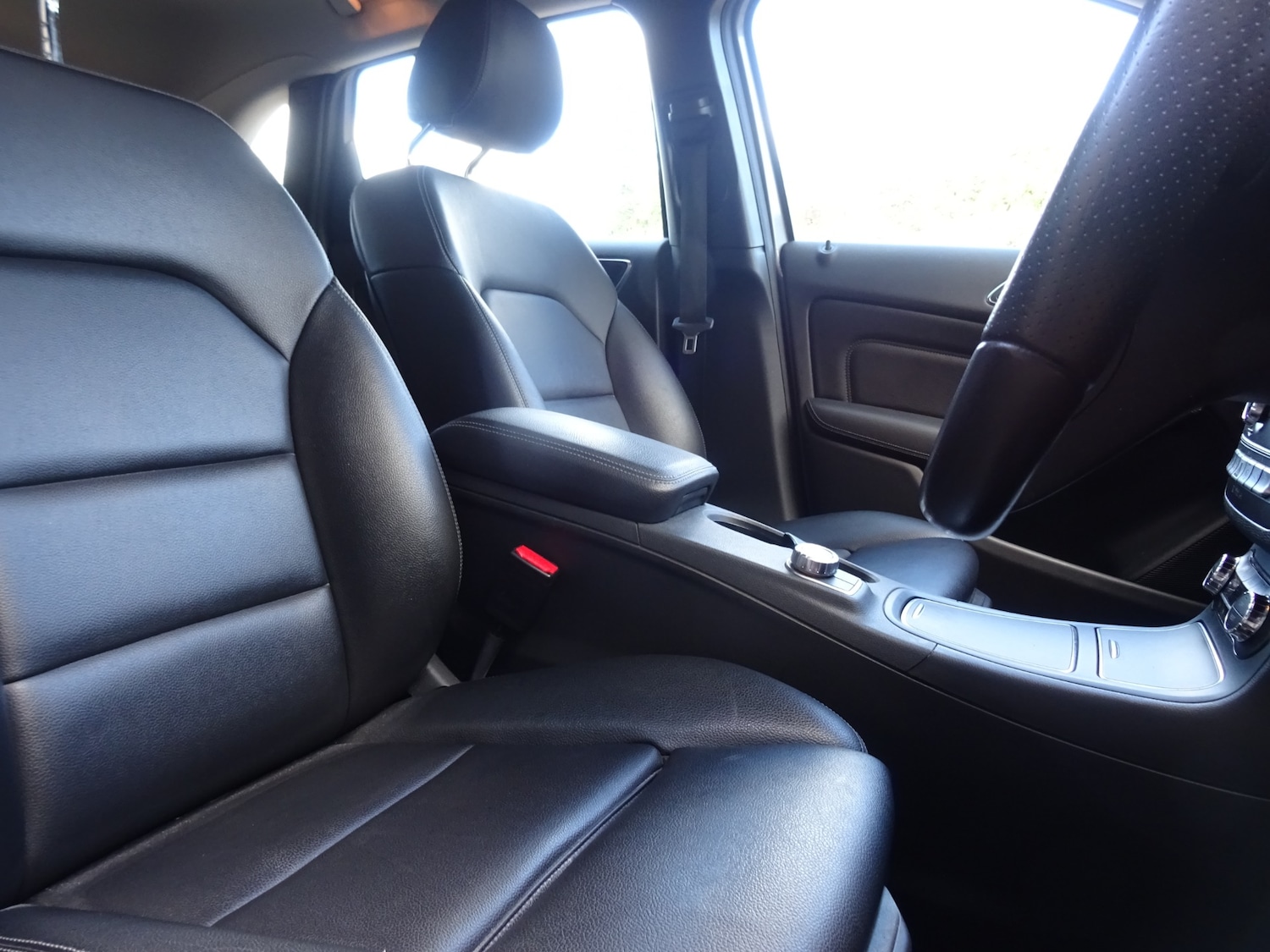 Used Mercedes-Benz B Class 2016 for sale - 77555651: Photo 10