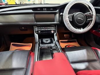 Used Jaguar XF 2017 for sale - 79029806: Photo