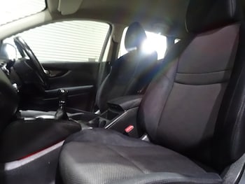 Used Nissan Qashqai 2014 for sale - 76948604: Photo