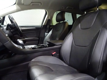 Used Ford Mondeo 2015 for sale - 77033125: Photo