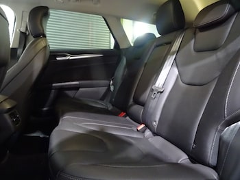 Used Ford Mondeo 2015 for sale - 77033125: Photo