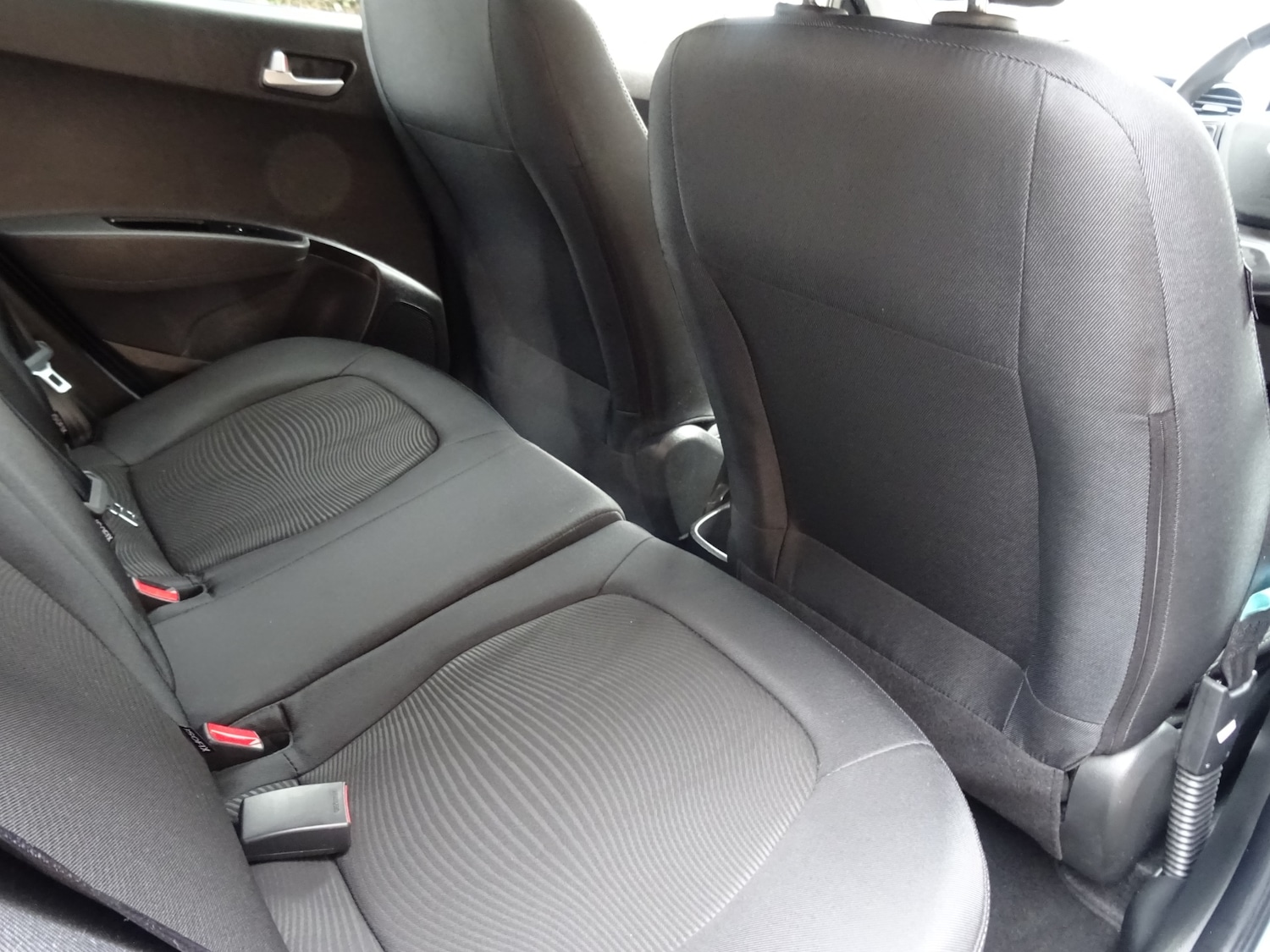 Used Hyundai i10 2020 for sale - 77630172: Photo 29