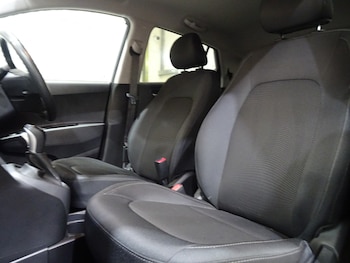 Used Hyundai i10 2020 for sale - 77630172: Photo