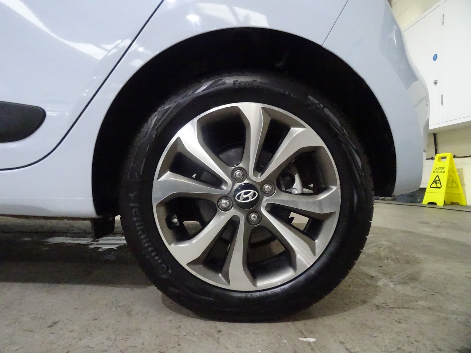 Used Hyundai i10 2020 for sale - 77630172: Photo 38