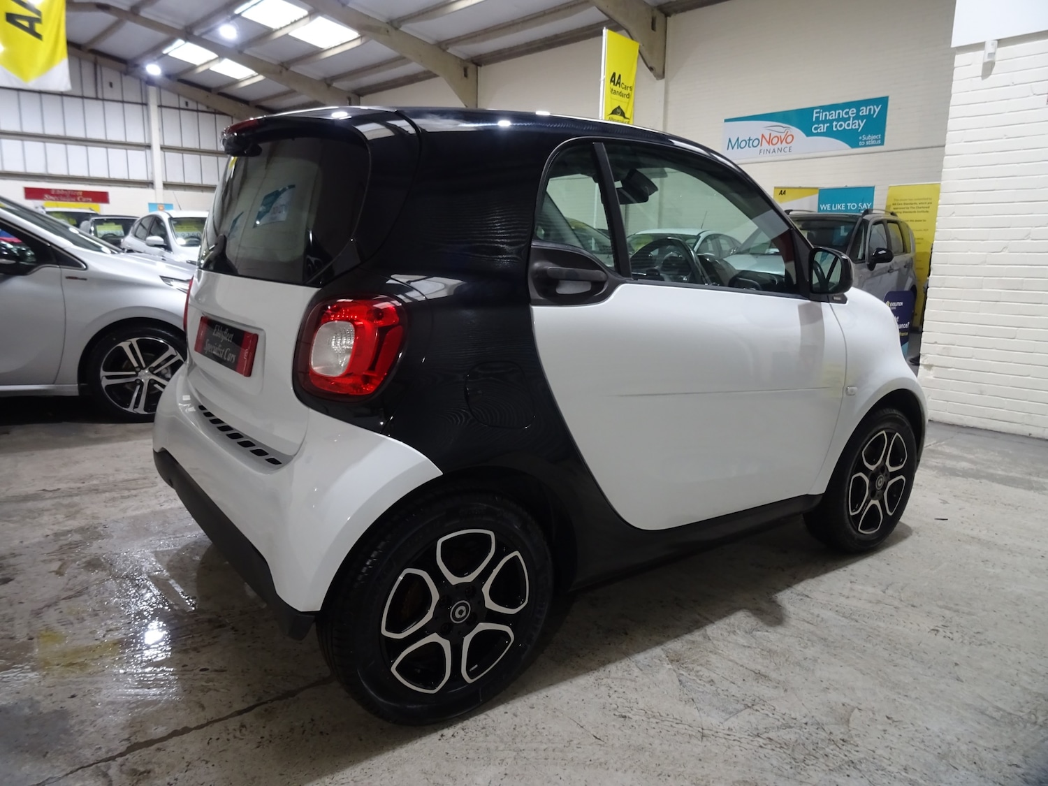 Used smart fortwo 2016 for sale - 77504147: Photo 5