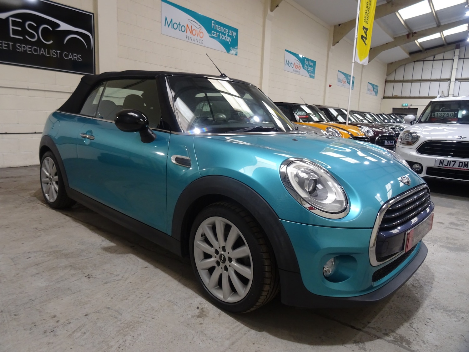 Used MINI Convertible 2016 for sale - 78067313: Photo 10